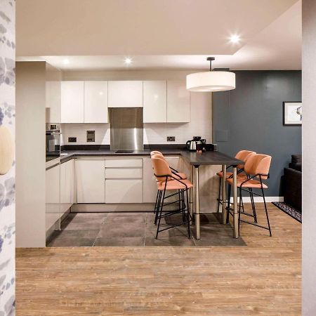 Aparthotel Adagio London Sutton Point Luaran gambar