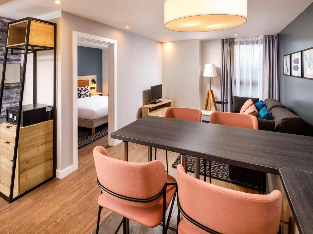 Aparthotel Adagio London Sutton Point Luaran gambar